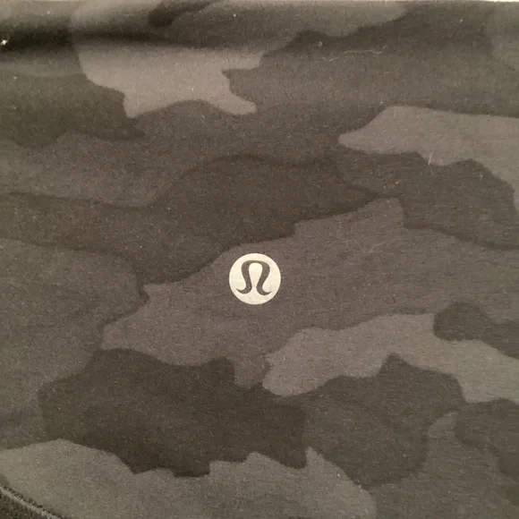 Lululemon Camo Align High-Rise Leggings/ Media Pockets FINAL PRICE - Picture 6 of 9